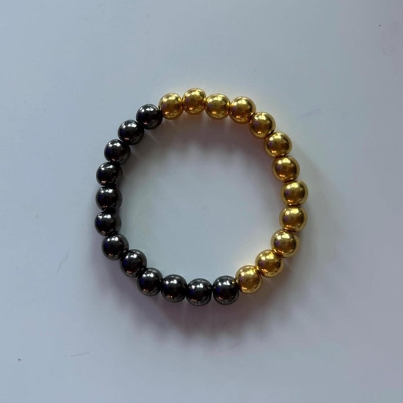 Luxurious Two-Toned Beaded Stretch Bracelet - Picture 1 of 3